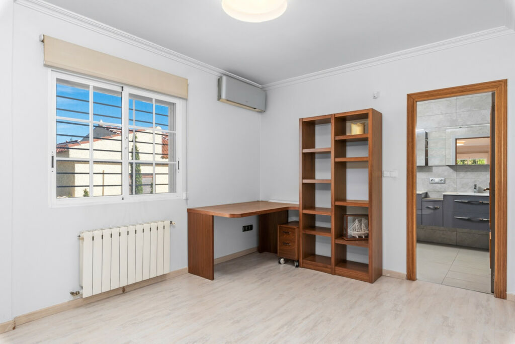 Detached Villa Los Balcones Alicante - image 27
