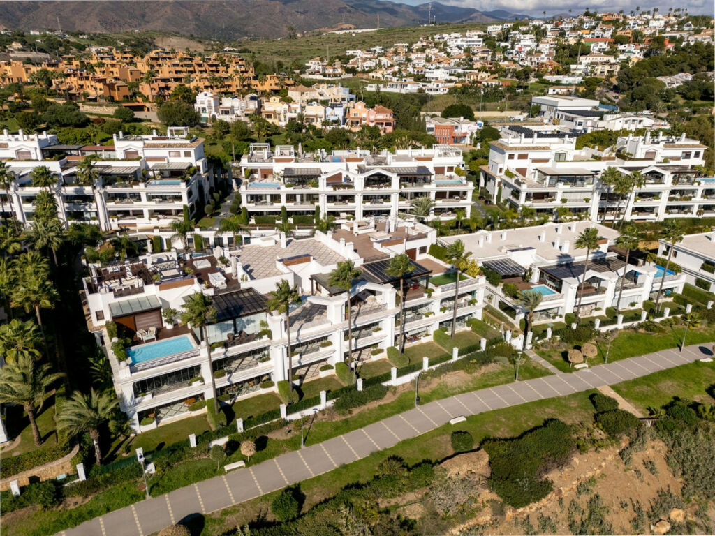 Penthouse Estepona Málaga - image 28