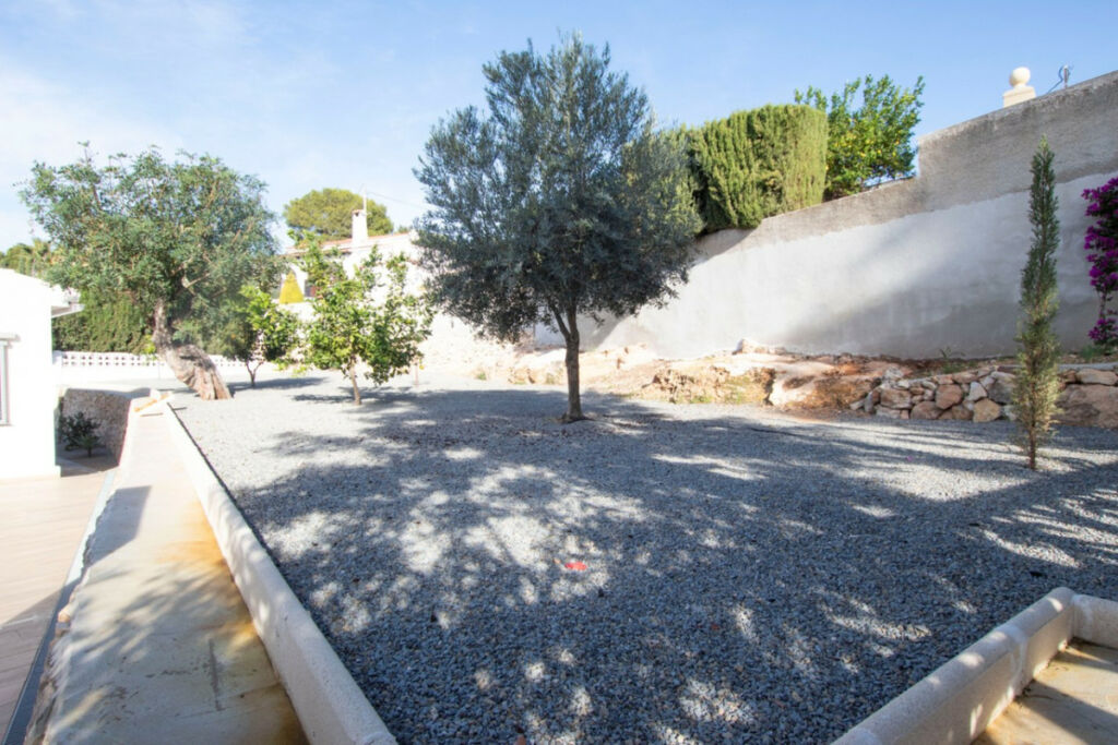 Detached Villa La Fustera Alicante - image 28