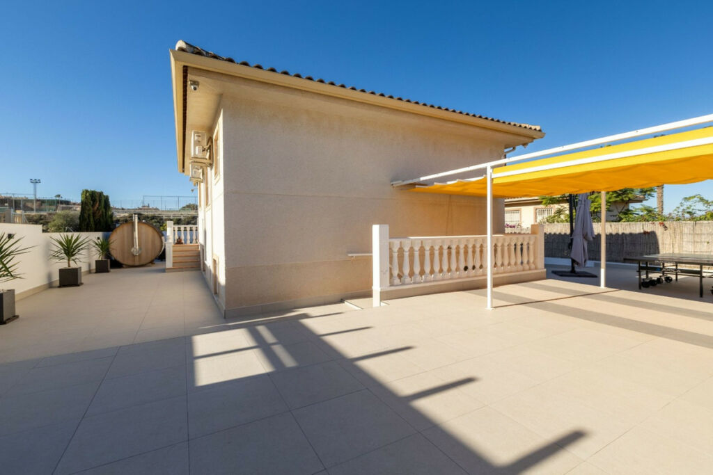 Detached Villa Benijofar Alicante - image 28