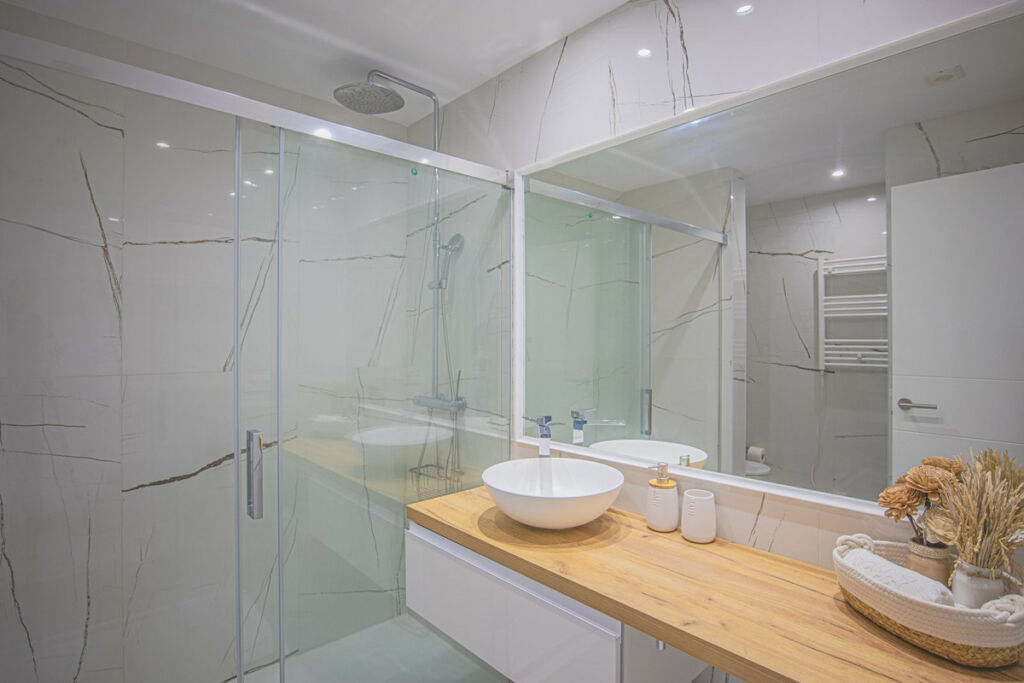 Middle Floor Apartment Estepona Málaga - image 28