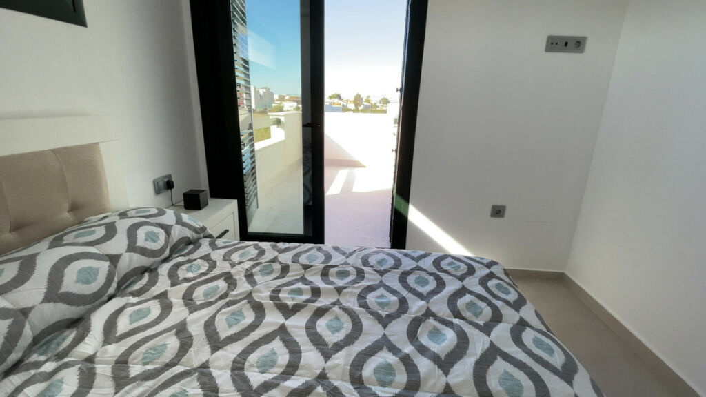 Semi-Detached House Daya Nueva Alicante - image 28