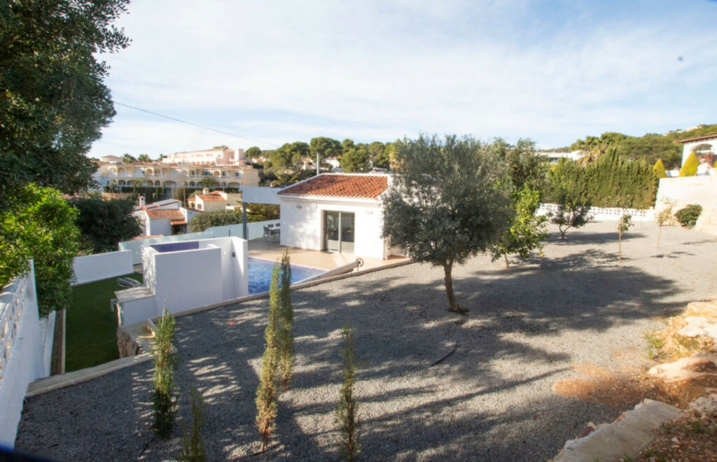 Detached Villa La Fustera Alicante - image 29