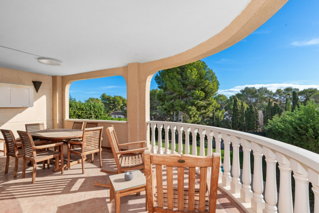 Detached Villa Los Balcones Alicante - image 29