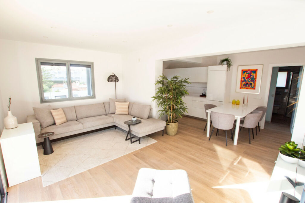 Detached Villa La Fustera Alicante - image 3