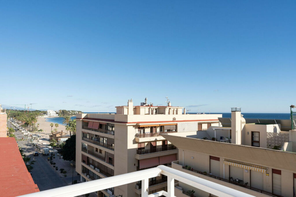 Penthouse Estepona Málaga - image 3