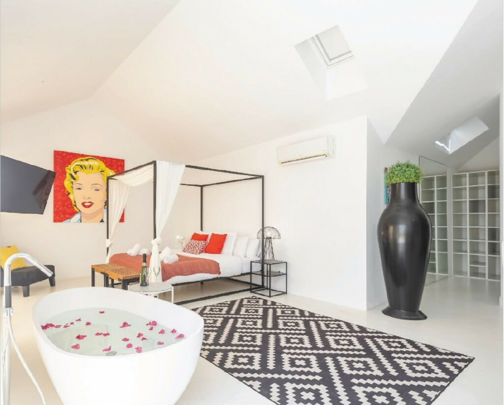 Penthouse The Golden Mile Málaga - image 3