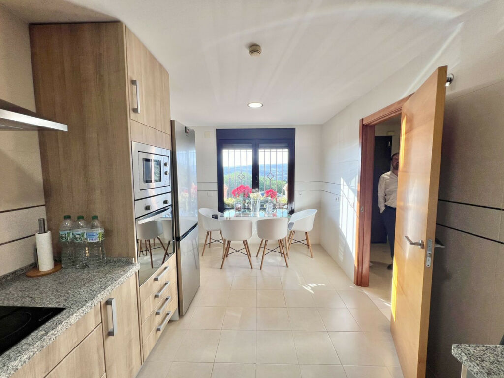 Townhouse Estepona Málaga - image 3