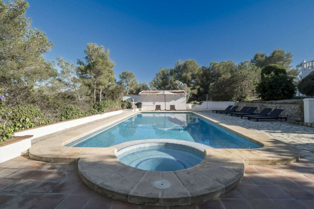 Detached Villa Javea Alicante - image 3