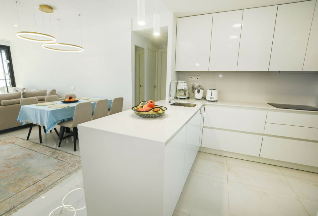 Middle Floor Apartment Benidorm Alicante - image 3