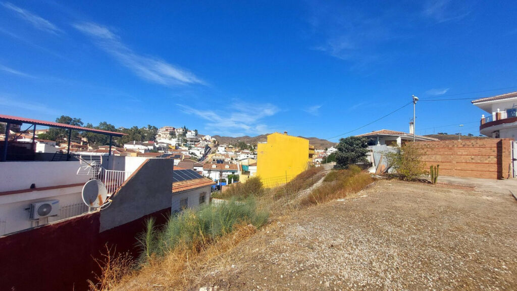 Detached Villa Puerto de la Torre Málaga - image 30