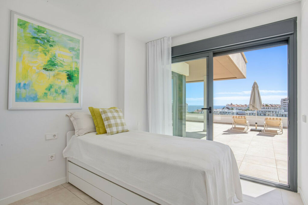 Top Floor Apartment Estepona Málaga - image 30