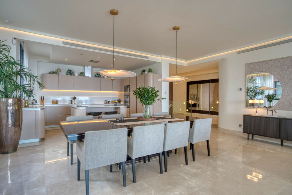 Ground Floor Apartment The Golden Mile Málaga - image 31