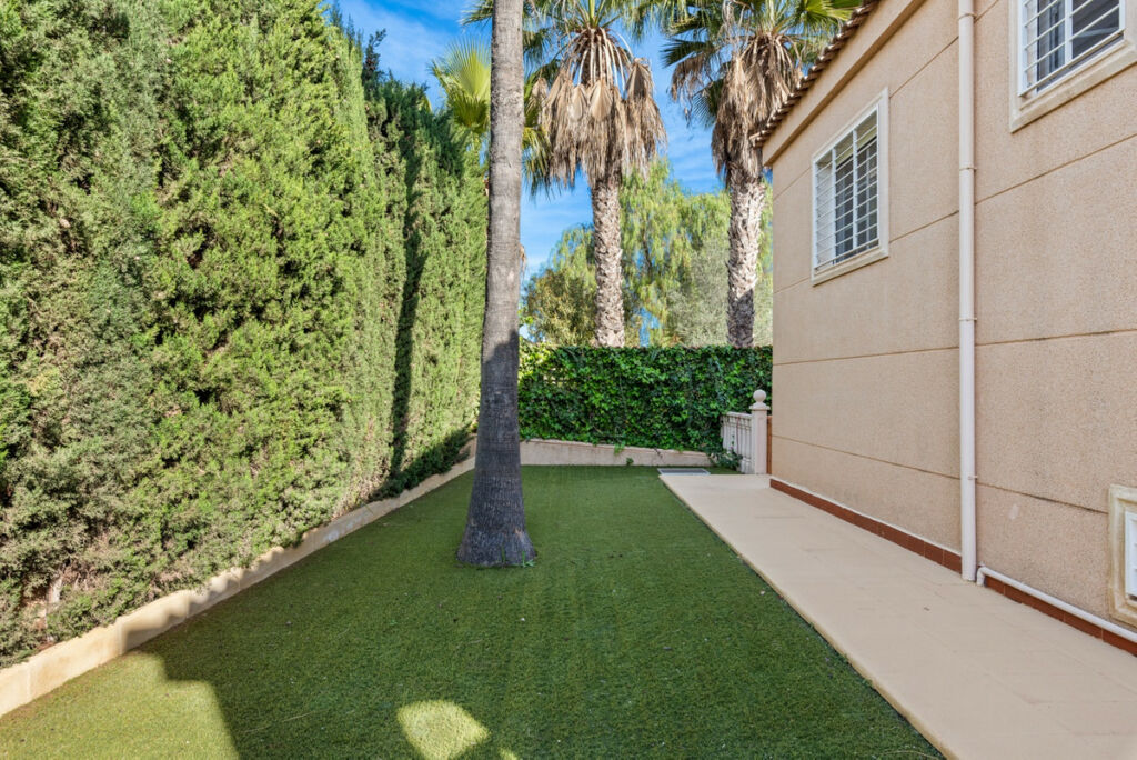 Detached Villa Los Balcones Alicante - image 32
