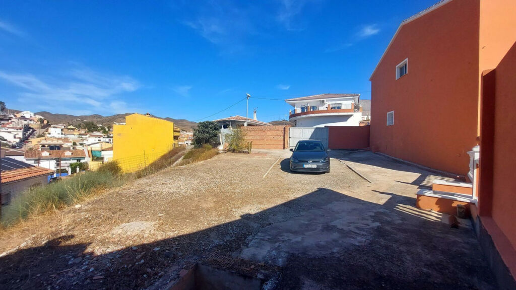 Detached Villa Puerto de la Torre Málaga - image 32