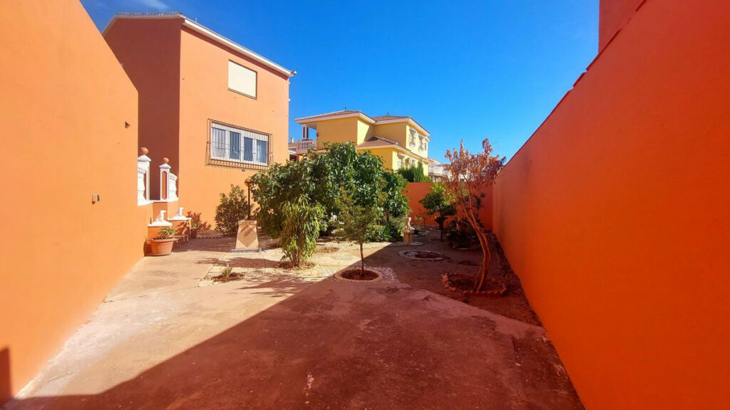 Detached Villa Puerto de la Torre Málaga - image 33