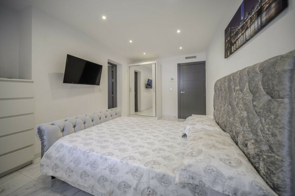 Detached Villa Benalmadena Málaga - image 34