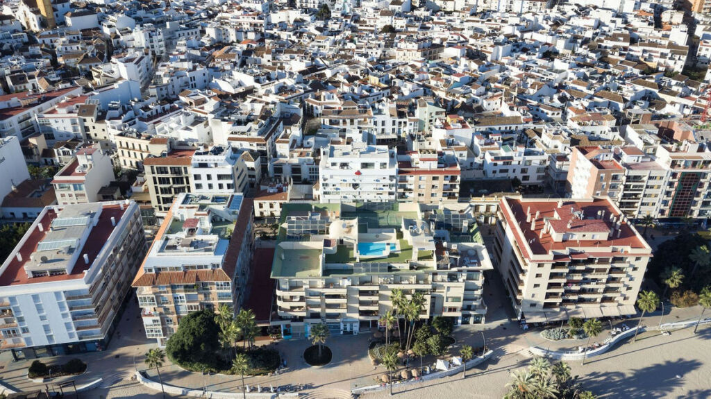 Penthouse Estepona Málaga - image 33
