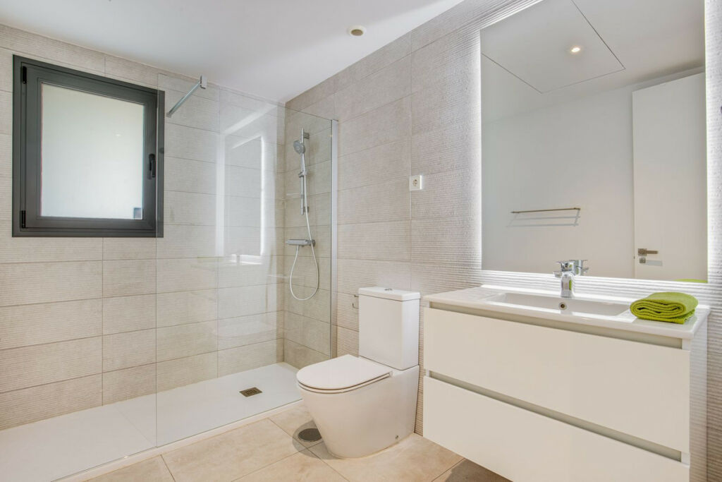 Top Floor Apartment Estepona Málaga - image 33