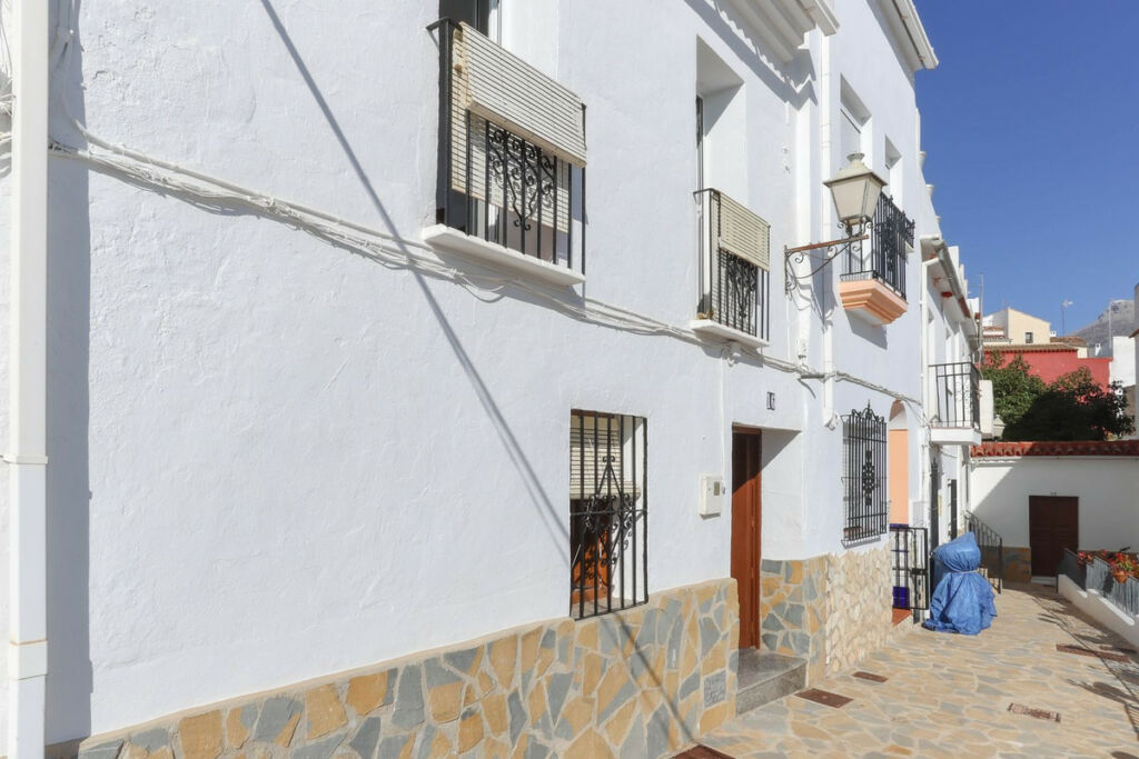 Townhouse Yunquera Málaga - image 38