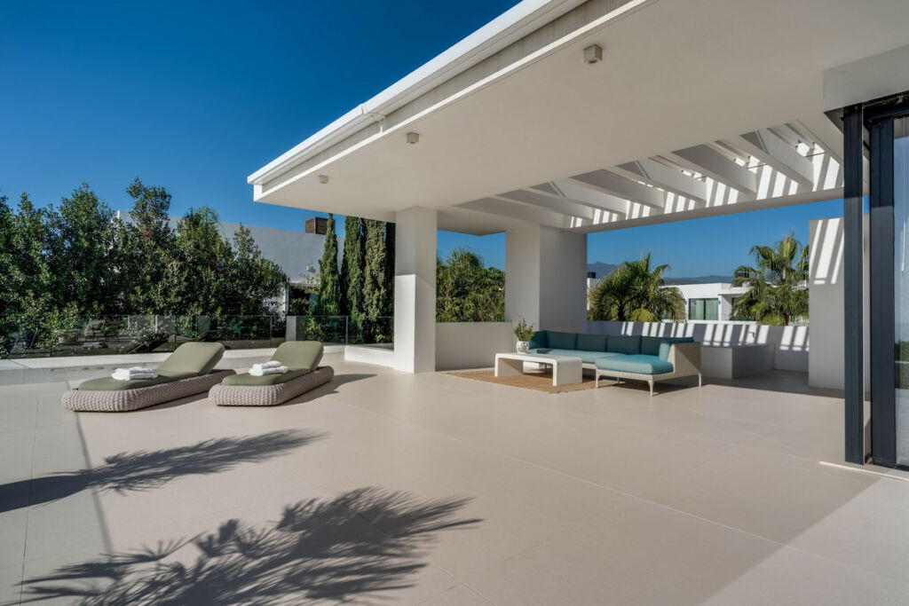 Detached Villa The Golden Mile Málaga - image 33