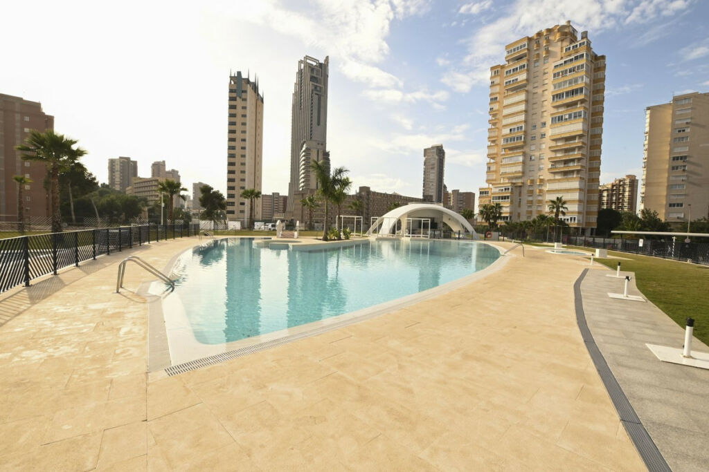 Middle Floor Apartment Benidorm Alicante - image 39
