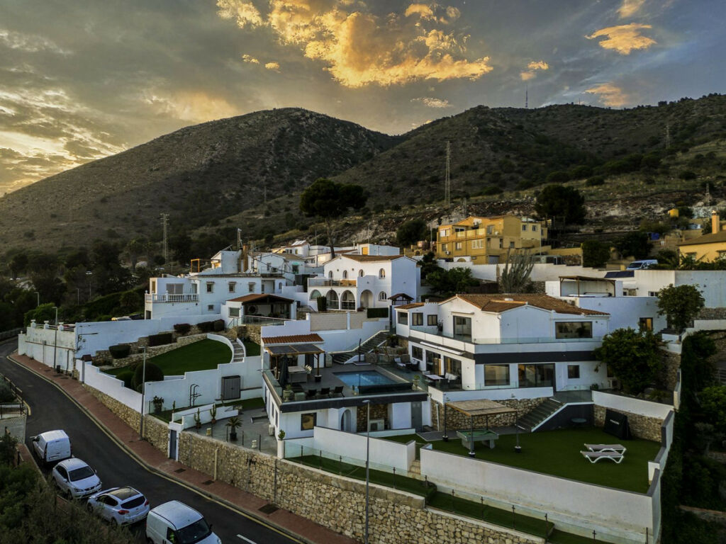 Detached Villa Benalmadena Málaga - image 8