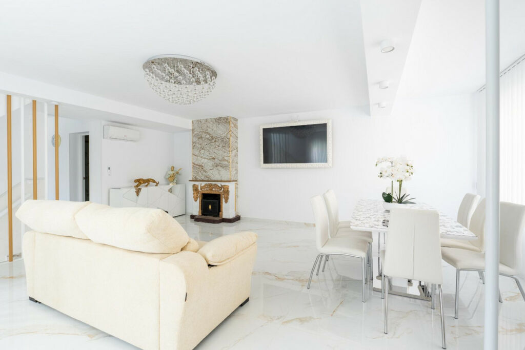 Townhouse Punta Prima Alicante - image 6