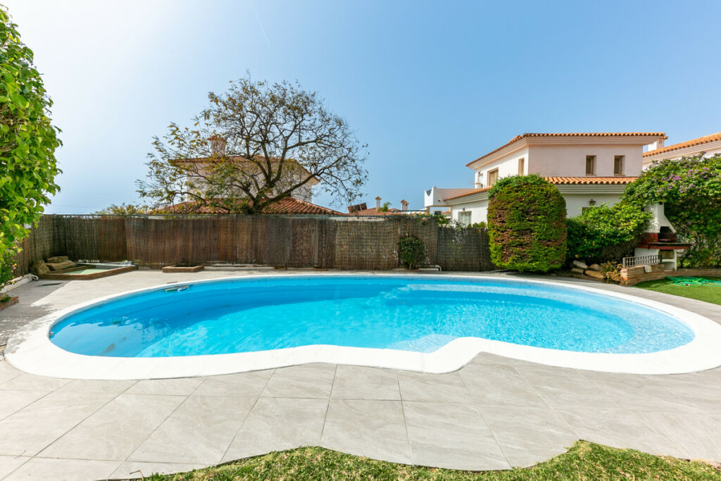 Semi-Detached House Fuengirola Málaga - image 5