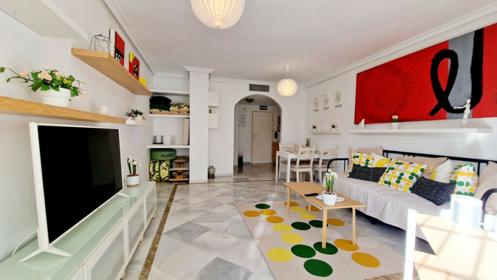 Ground Floor Apartment Nueva Andalucía Málaga - image 4