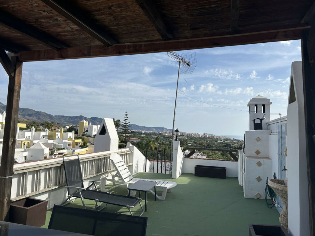 Townhouse Nerja Málaga - image 4