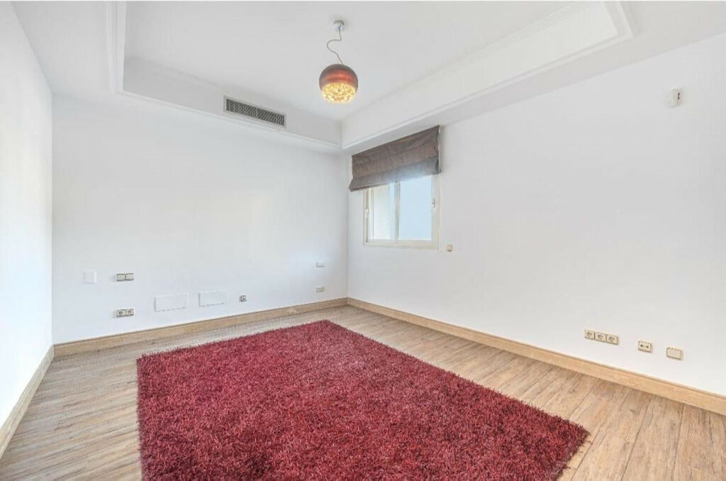 Ground Floor Apartment The Golden Mile Málaga - image 4