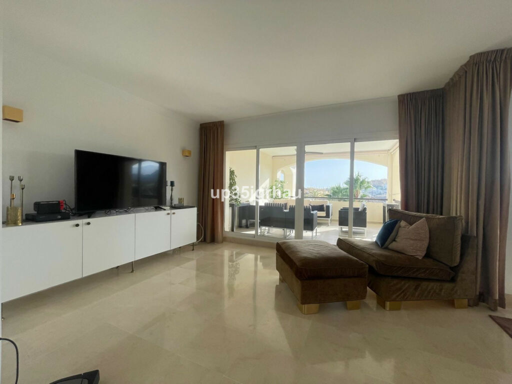 Penthouse Selwo Málaga - image 4