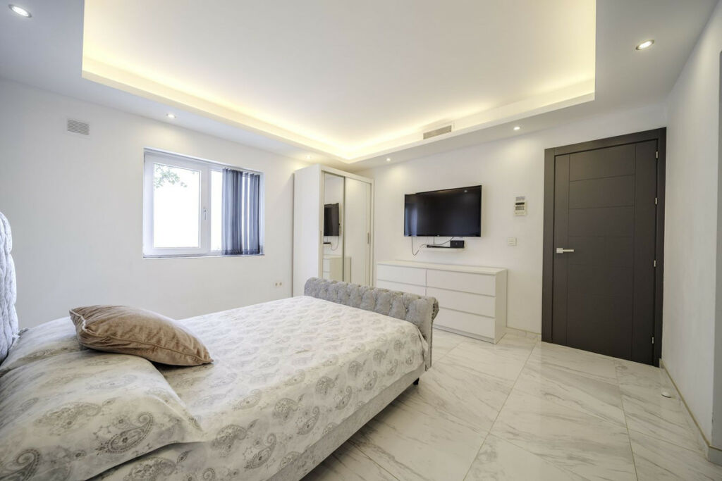 Detached Villa Benalmadena Málaga - image 42