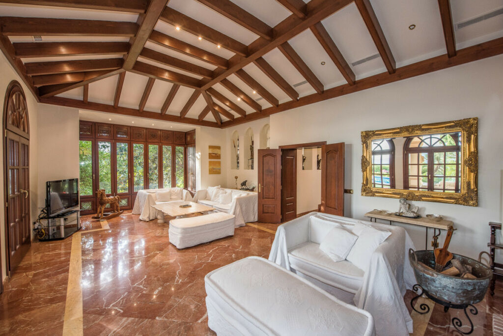 Detached Villa La Zagaleta Málaga - image 45