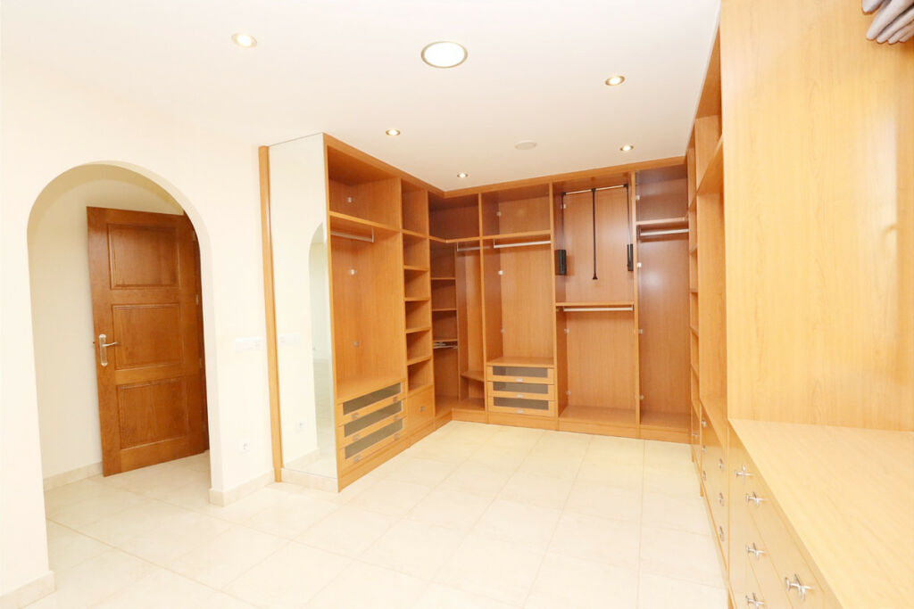 Detached Villa Altea Alicante - image 45