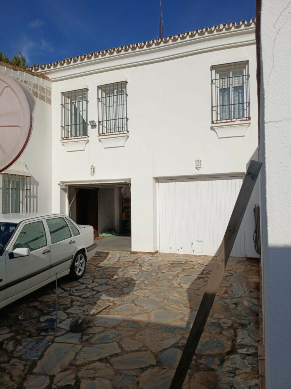 Detached Villa Pueblo Nuevo de Guadiaro Cádiz - image 5