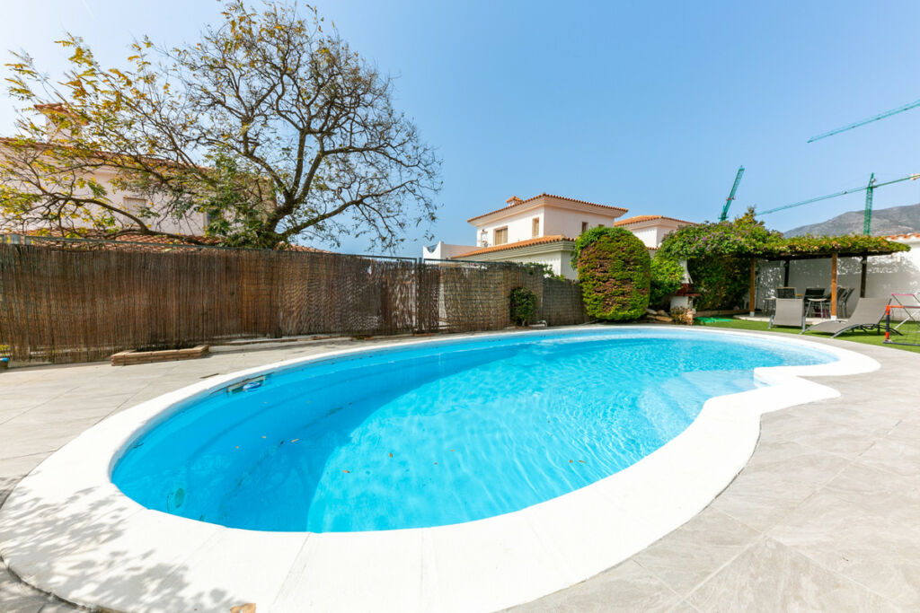Semi-Detached House Fuengirola Málaga - image 6