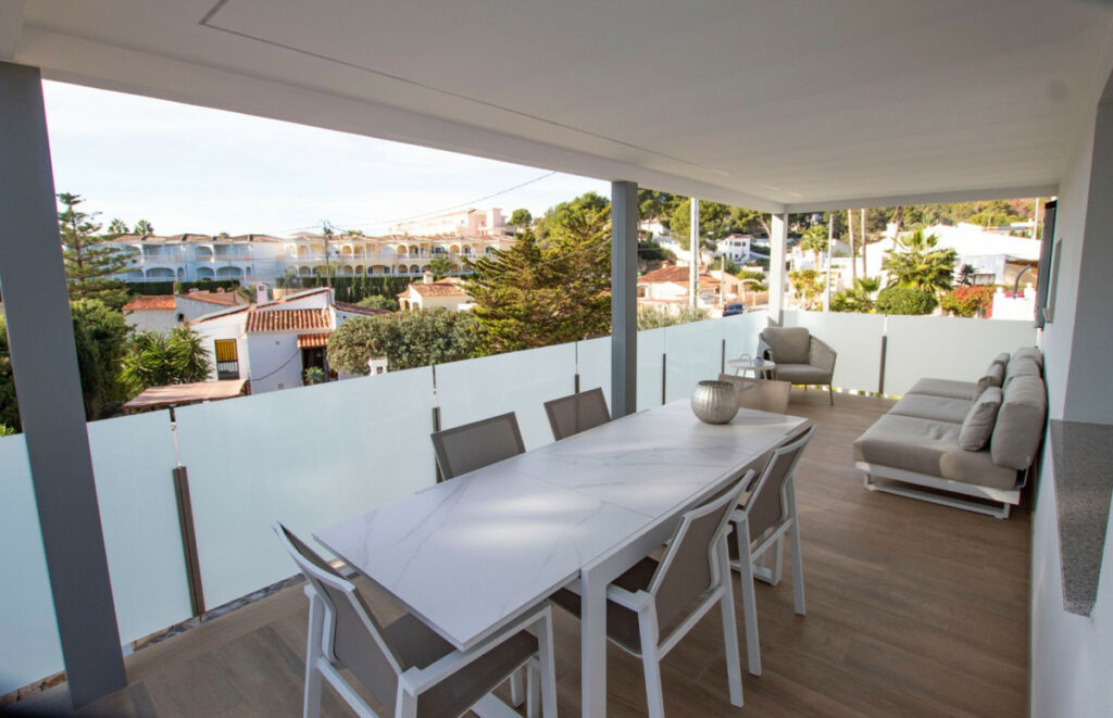 Detached Villa La Fustera Alicante - image 5