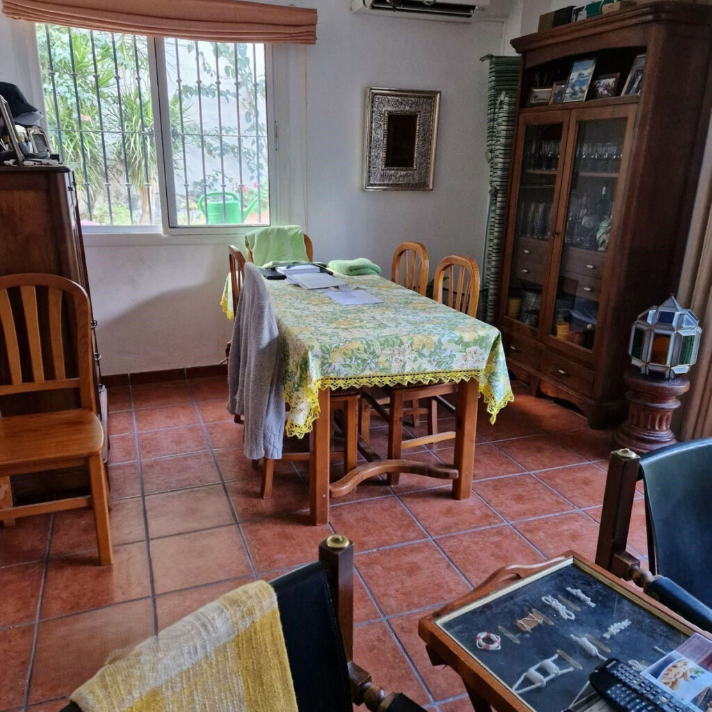 Townhouse Las Lagunas Málaga - image 5