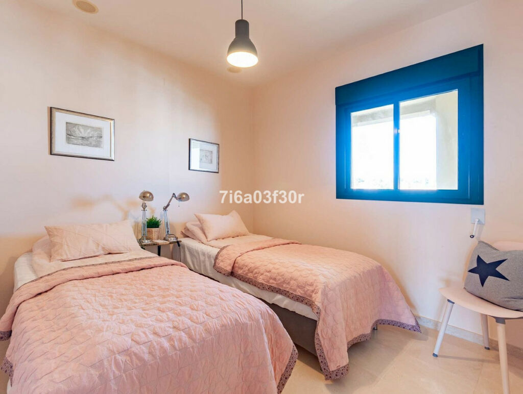 Penthouse Duplex Guadalmina Alta Málaga - image 5