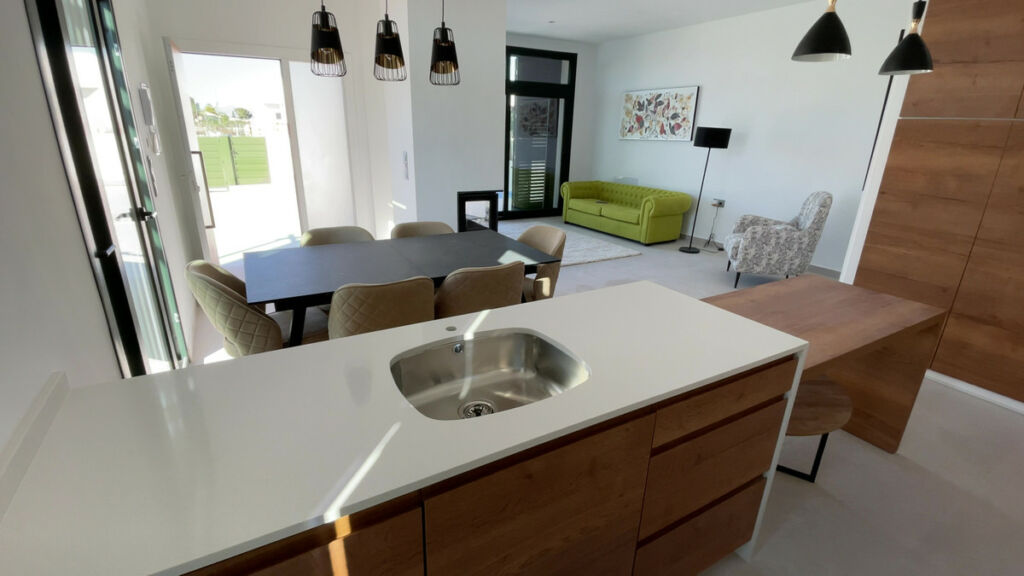 Semi-Detached House Daya Nueva Alicante - image 5