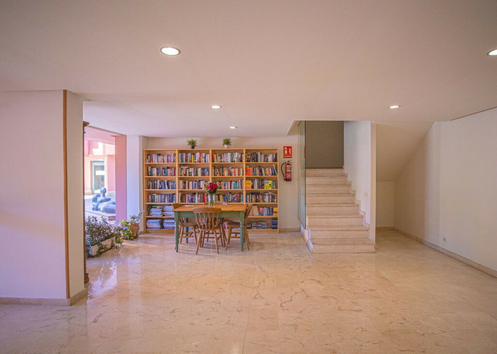 Middle Floor Apartment Estepona Málaga - image 58