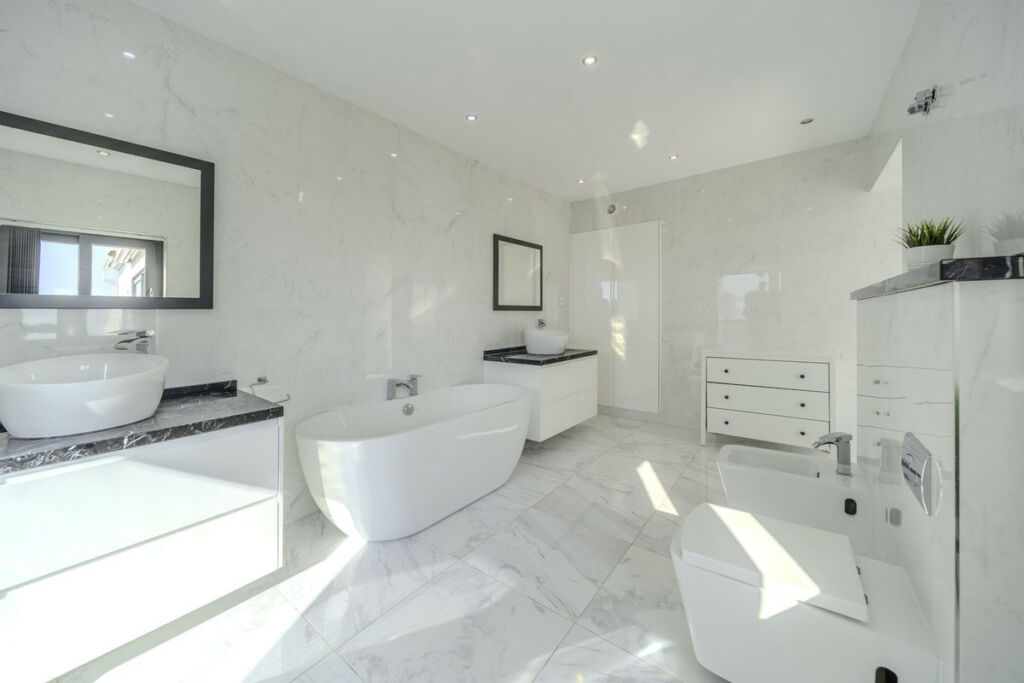 Detached Villa Benalmadena Málaga - image 60