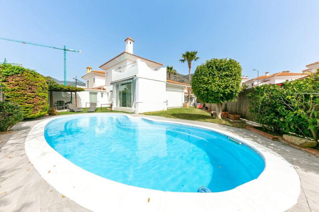 Semi-Detached House Fuengirola Málaga - image 7
