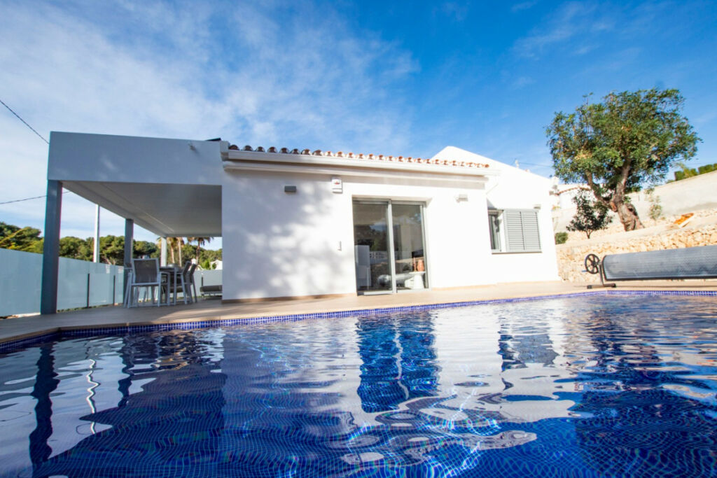 Detached Villa La Fustera Alicante - image 6