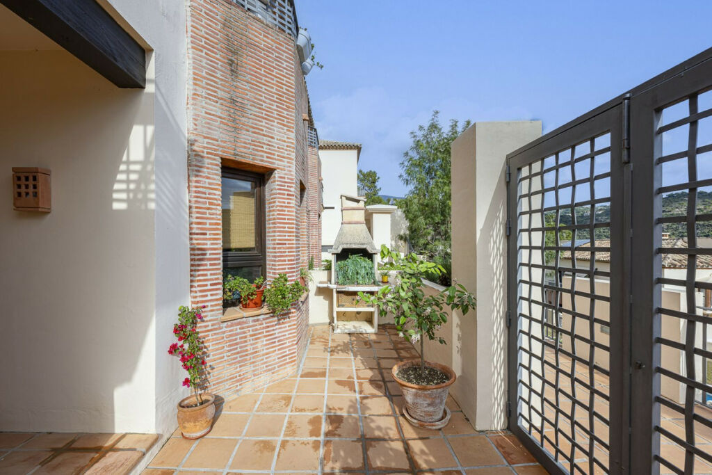 Semi-Detached House Benahavís Málaga - image 34