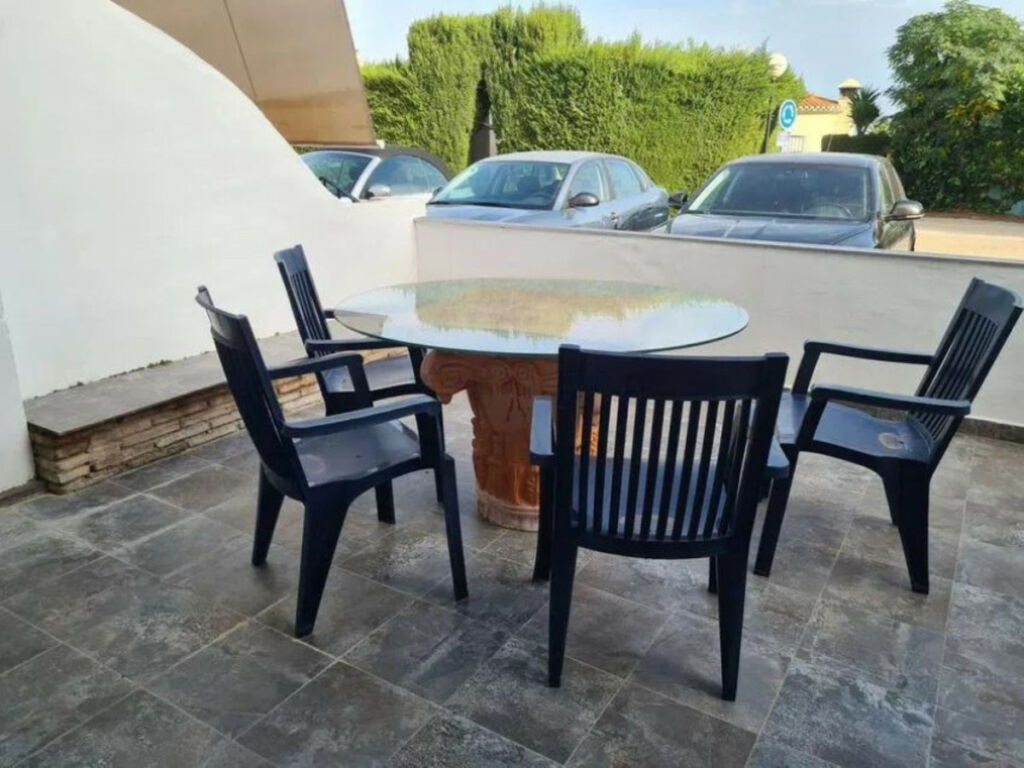 Middle Floor Apartment Manilva Málaga - image 6