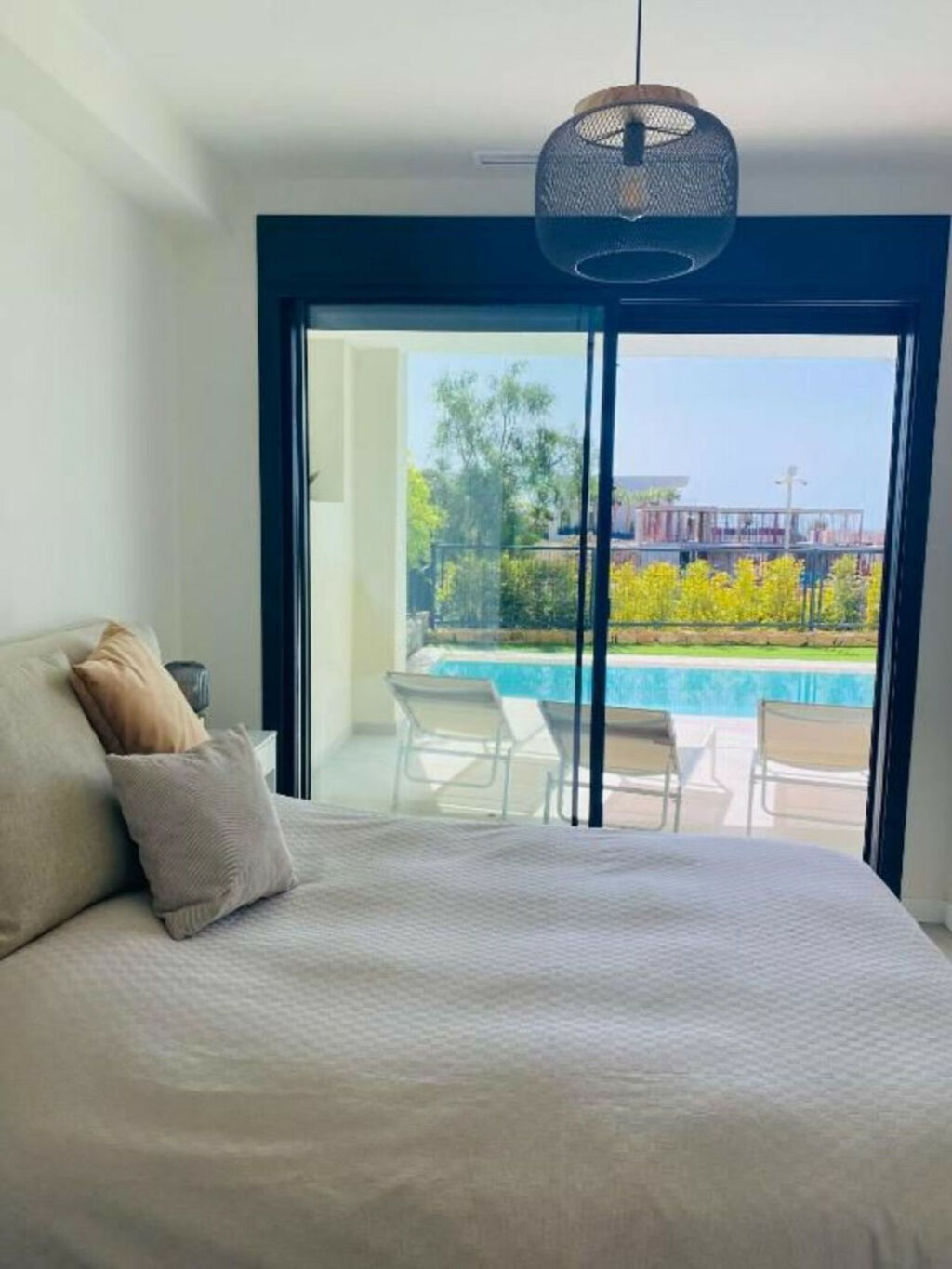 Townhouse Cabopino Málaga - image 9