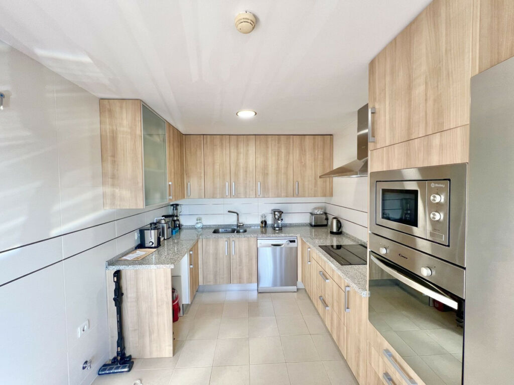 Townhouse Estepona Málaga - image 6